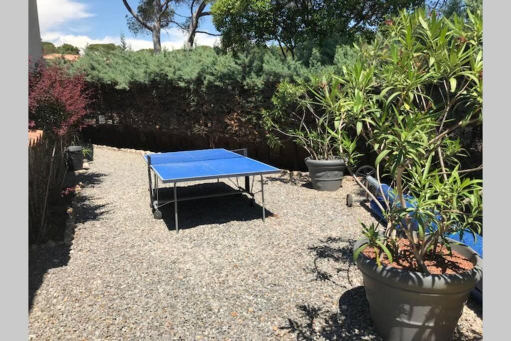 "Les Alizes" Cote Piscine Proche Bord De Mer Saint-Raphaël Exterior foto