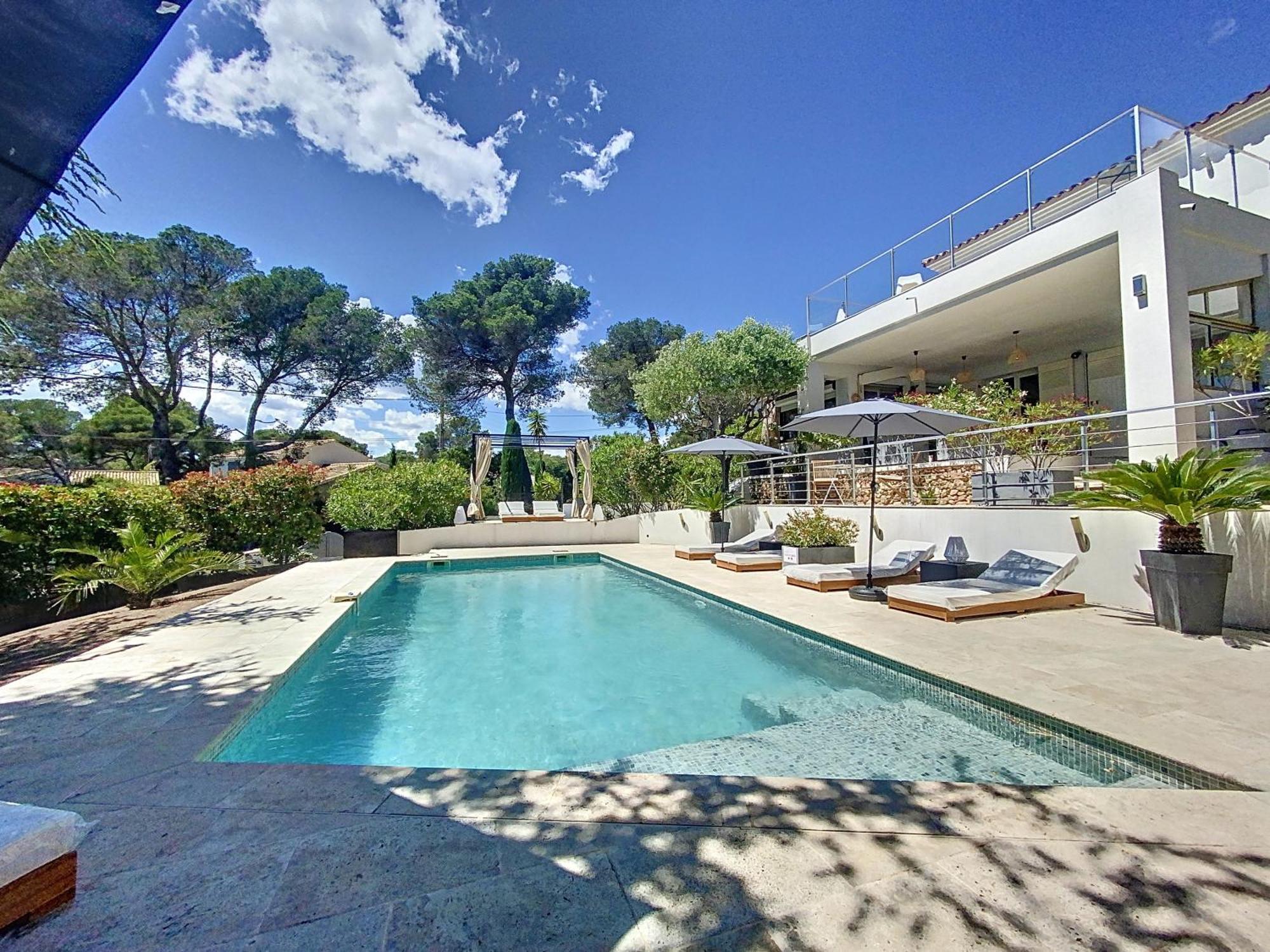 "Les Alizes" Cote Piscine Proche Bord De Mer Saint-Raphaël Exterior foto